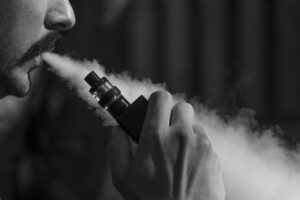 【2021年度版】今から始めるおすすめ VAPE と注意点の話。